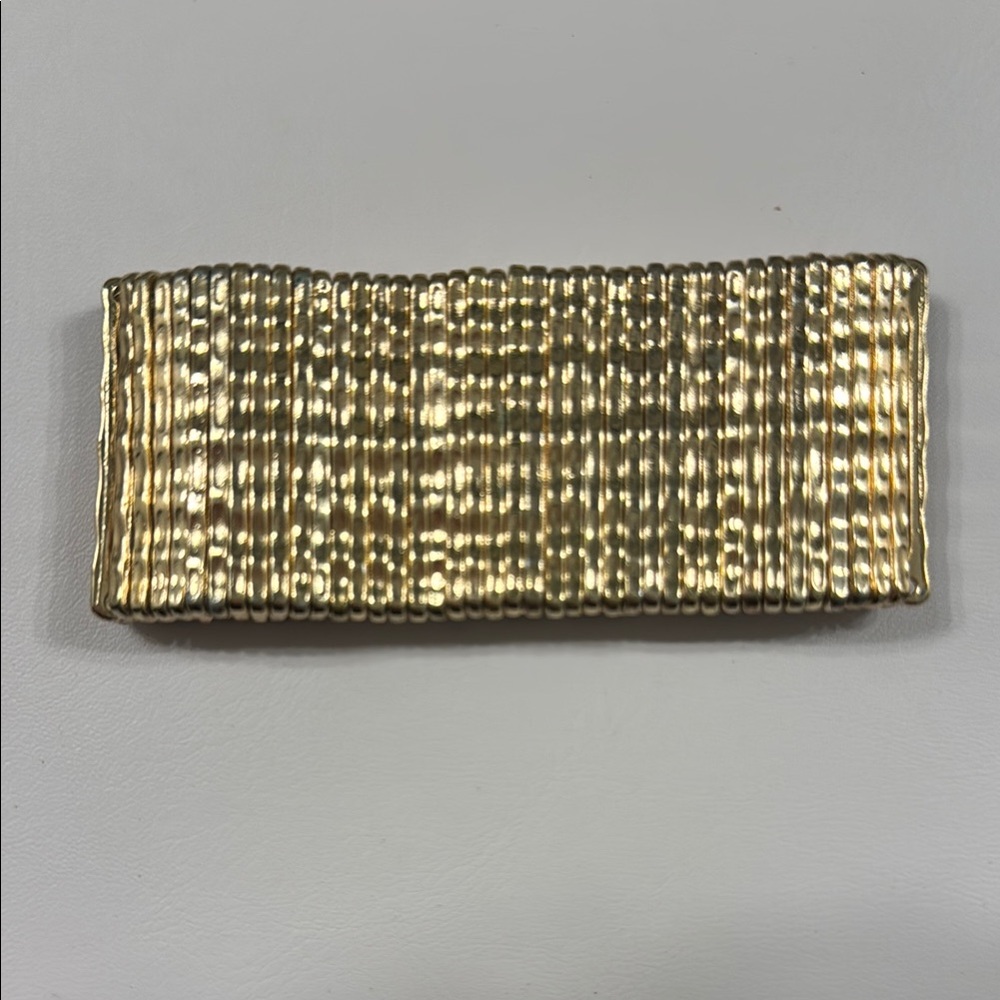 Vince Camuto Gold Bracelet - Picture 4 of 6